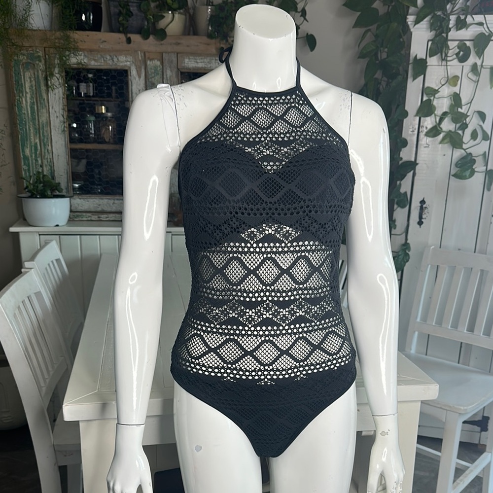 SUNDANCE FREYA HIGH NECK halter CUTOUT swinsuit  black NEW WITH TAGS